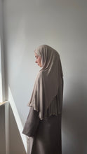 Load image into Gallery viewer, Wavy Jersey Hijab
