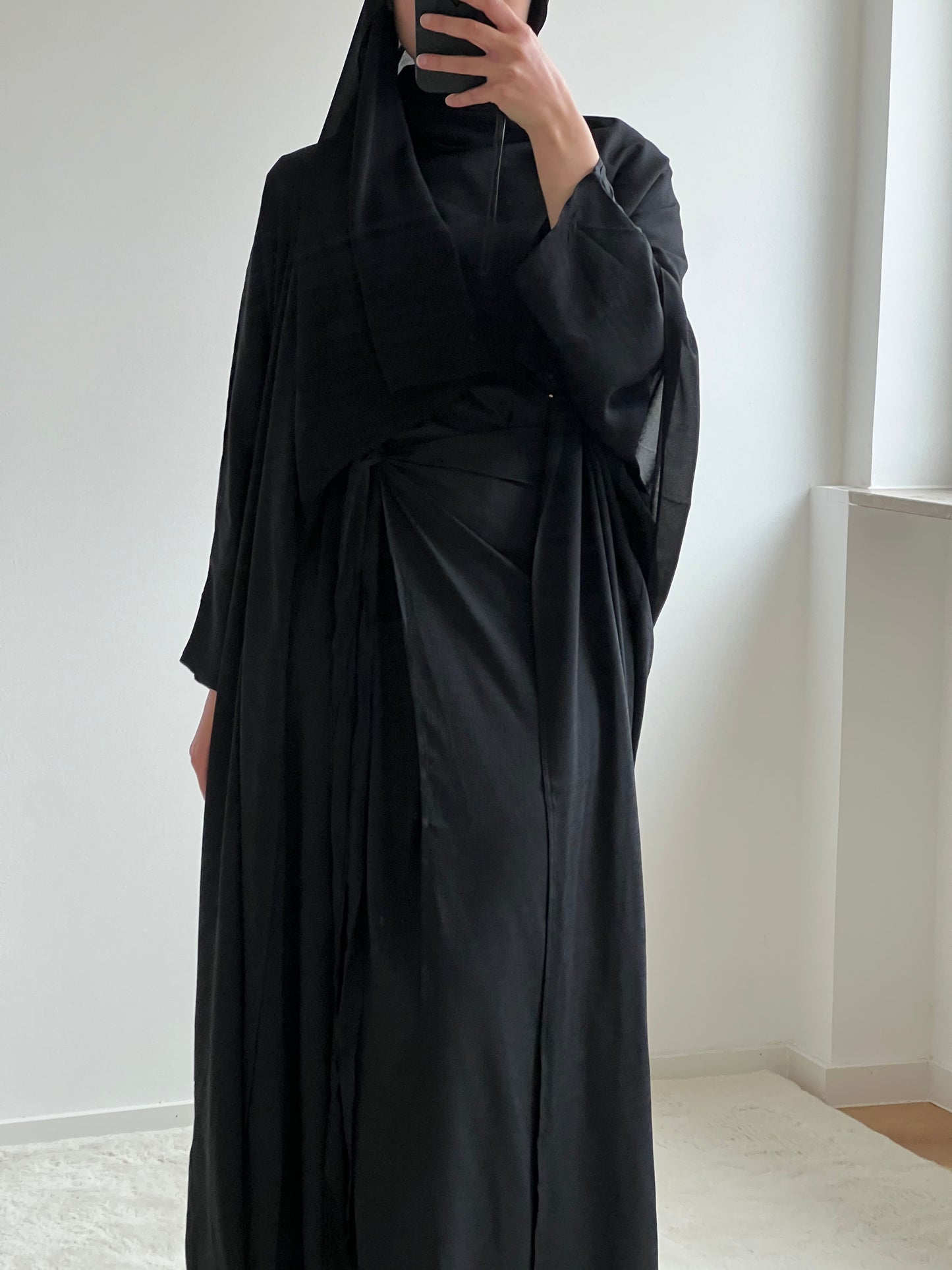 FOUR-PIECE ABAYA