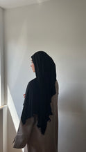 Load image into Gallery viewer, Wavy Jersey Hijab
