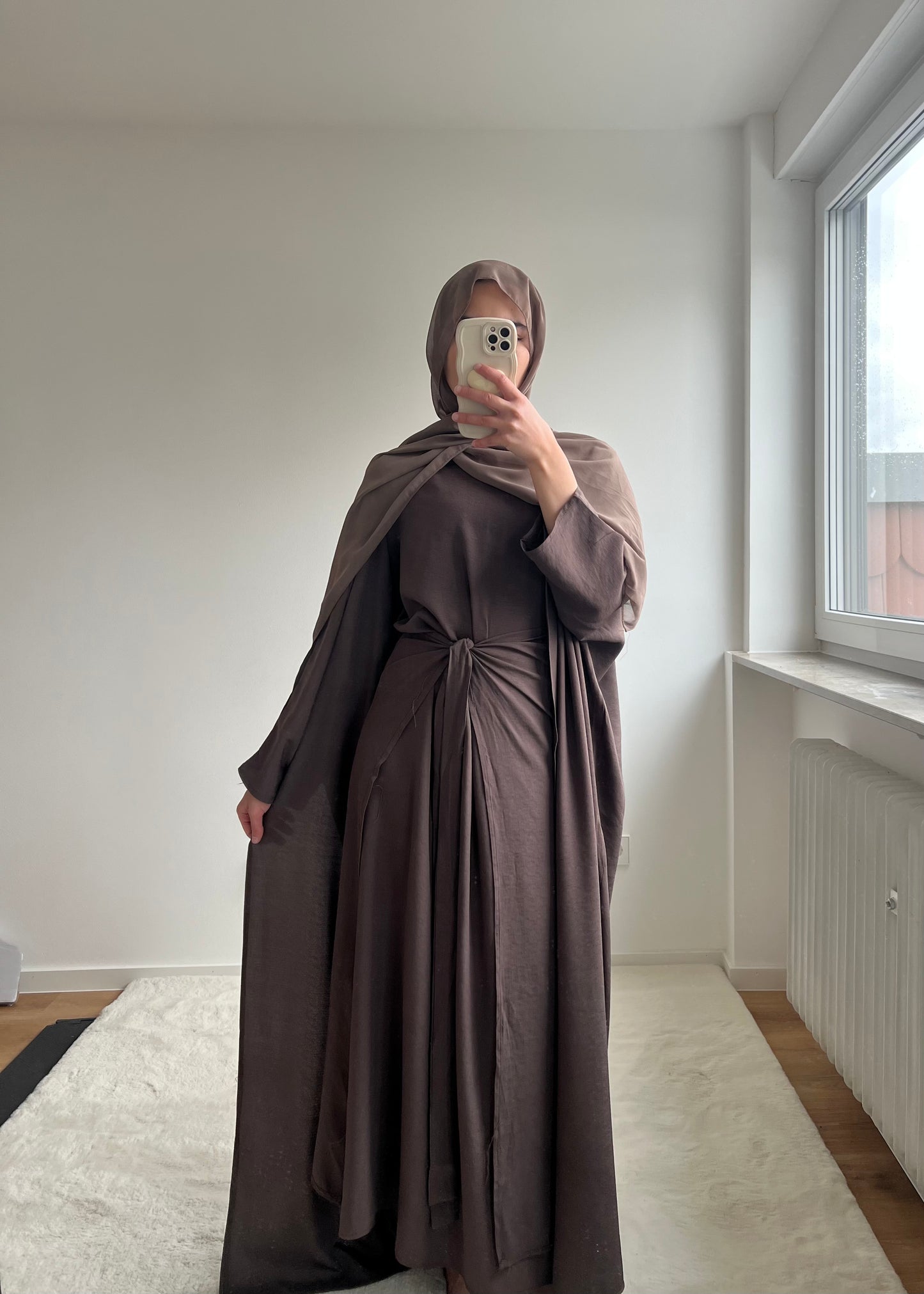 FOUR-PIECE ABAYA