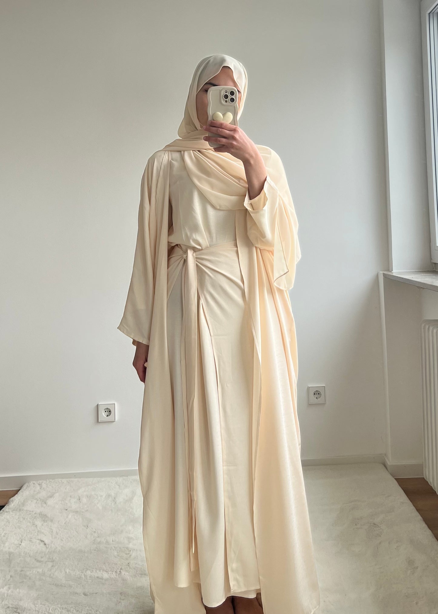 FOUR-PIECE ABAYA